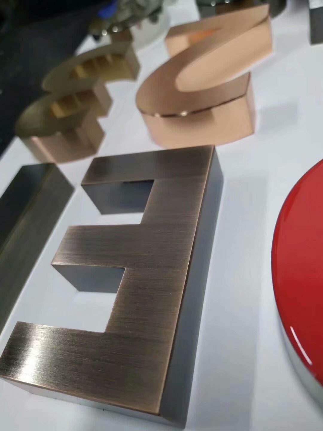 不锈钢字
