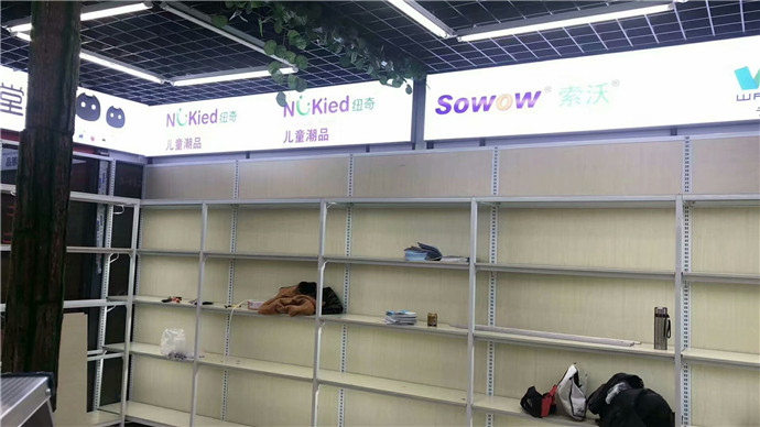 卡布灯箱